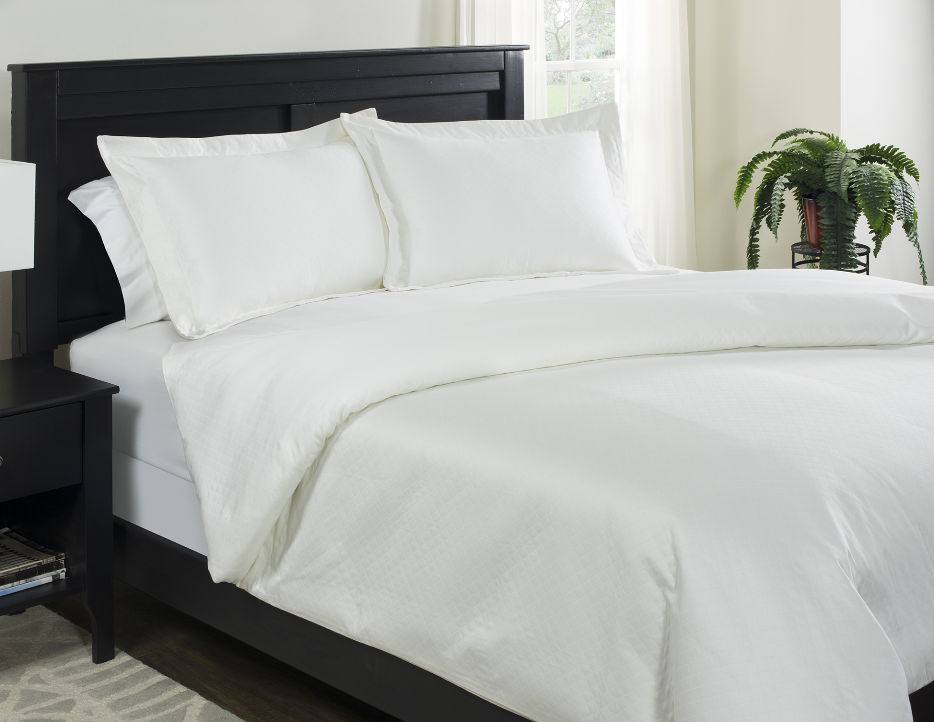 King Duvet Cover with 2 King Shams Thomasville at Home